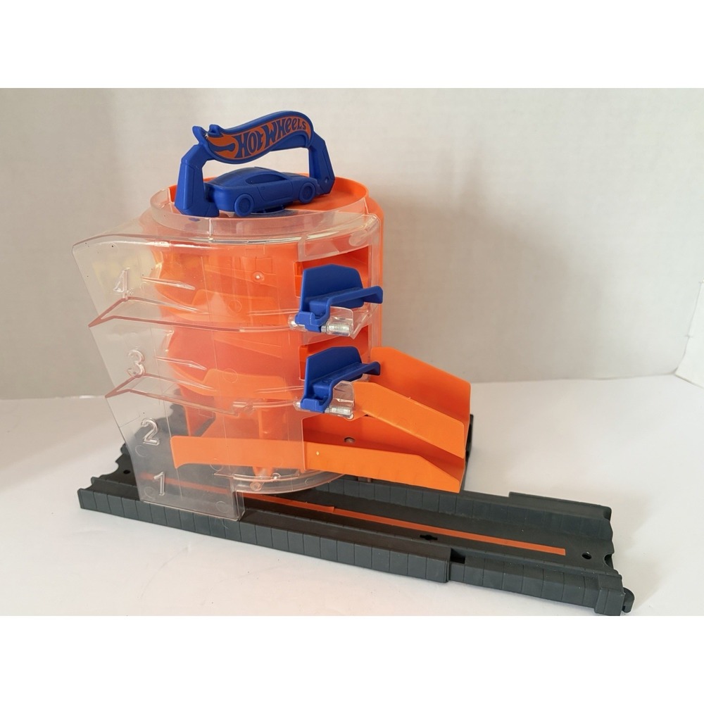 Hot Wheels Super Spin Dealership Showroom Replacement Piece GBF95 Mattel 2018